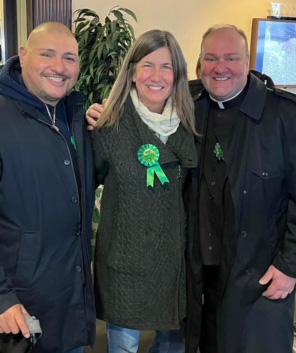 CPD and CFD Chaplains as Grand Marshal of the 2023 Side Irish Parade CPD and CFD Chaplains as Grand Marshal of the South Side Irish Parade